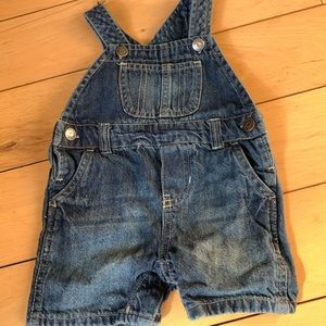 Denim short overalls size 6-9 months.